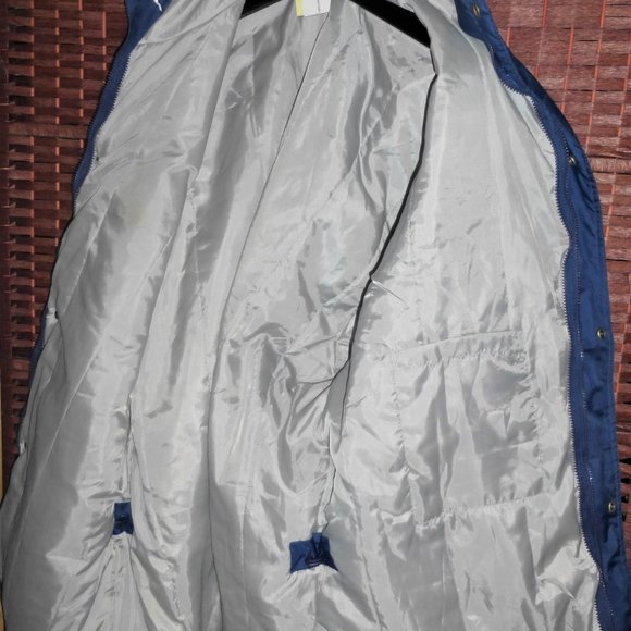 ST2  XXL TORONTO MAPLE LEAFS Men's Puma Jacket NHL Jacket Windbreaker Men's Coat - Picture 5 of 10